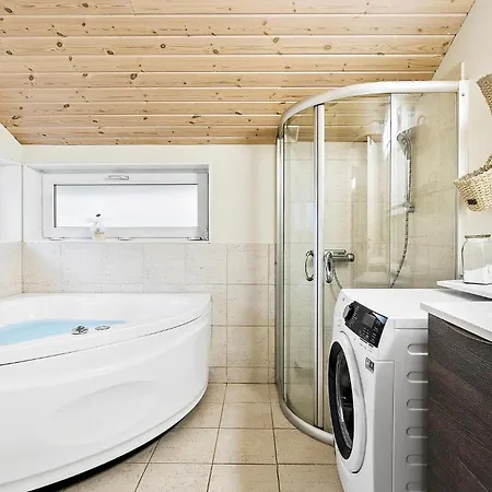 Pet Friendly In With Sauna Holiday home