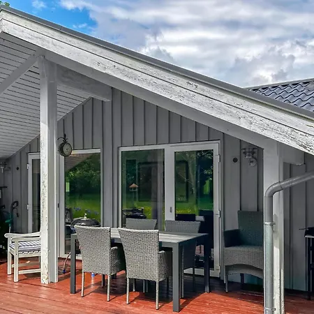 Pet Friendly In With Sauna Holiday home