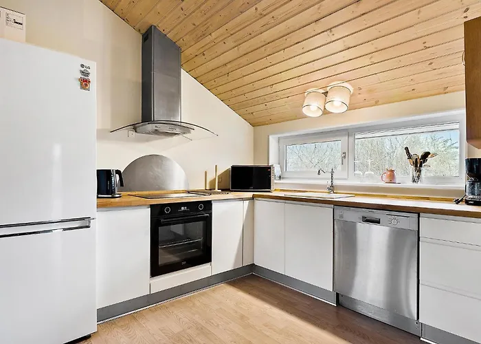 3 Bedroom Stunning In Holiday home *